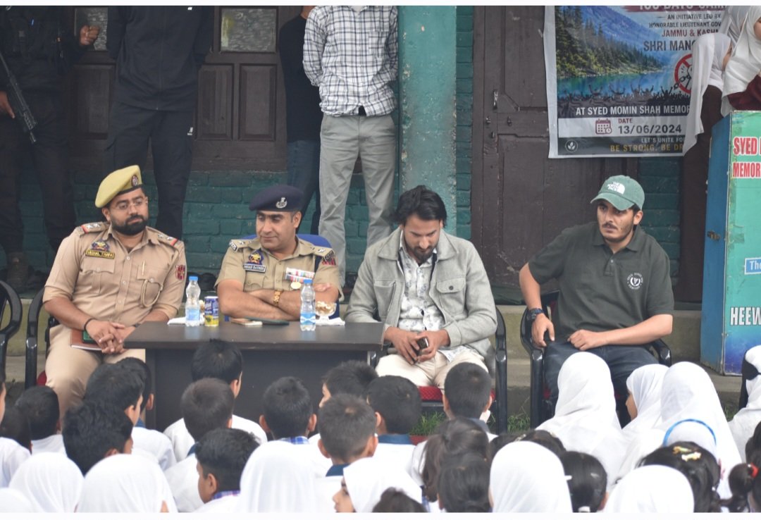 RiseUp Youth Foundation Organizes Anti-Drug Awareness Program Under Jammu &amp; Kashmir 100 Days Campaign